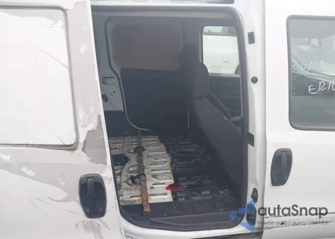 2015 Ram Promaster City Tradesman z USA, uszkodzony, nr VIN ZFBERFAT1F6A00981